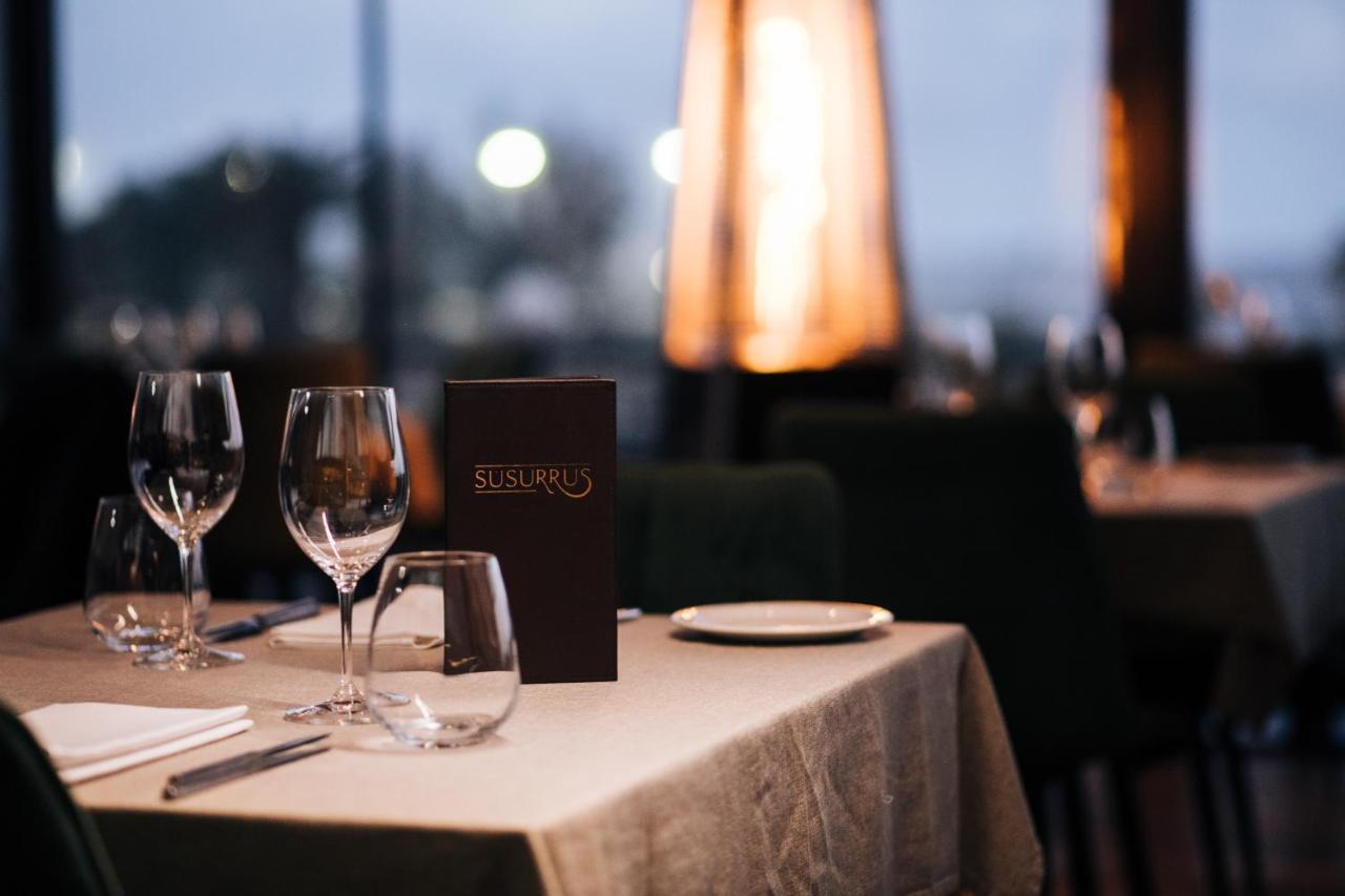 Отель Corinthia St George'S Bay Сент Джулианс Экстерьер фото Restaurant Sastanak